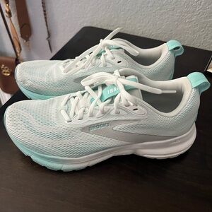 Brooks White and Teal Athletic Shoes